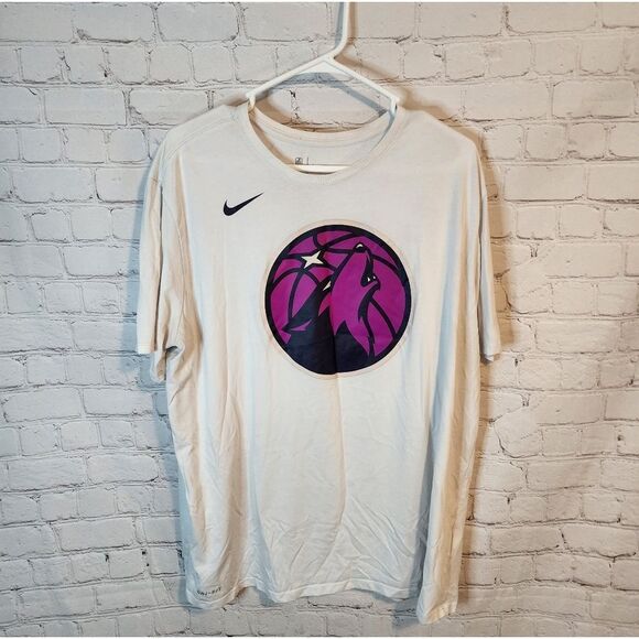 Men's Nike NBA MN Timberwolves White T-Shirt with Purple Graphic, Size Medium - Picture 1 of 4